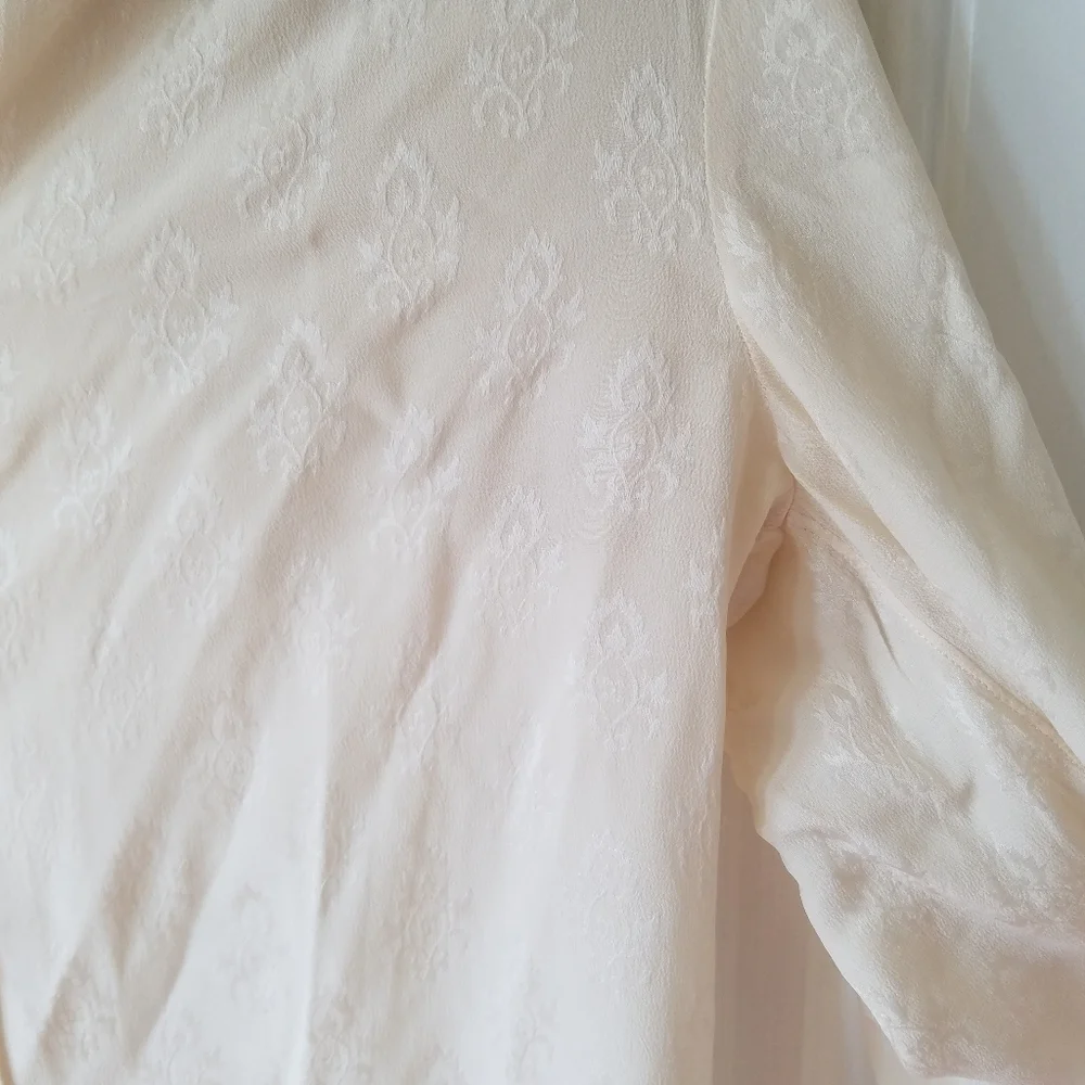 Celine Printed Blouse - Picture 11 of 13